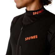 <tc>Spines</tc> <tc>The Black</tc>