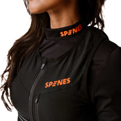 <tc>Spines</tc> <tc>The Black</tc>